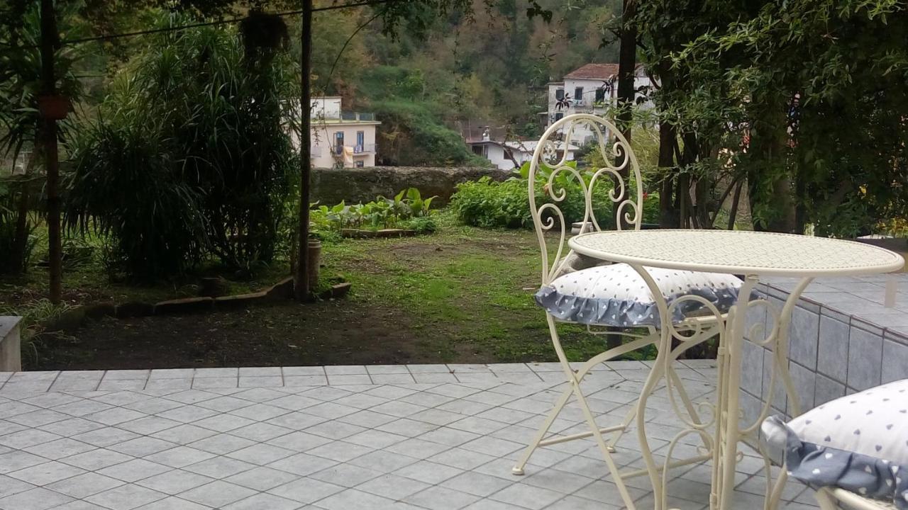 Bed and Breakfast L'Antico Giardino Vietri Exterior foto
